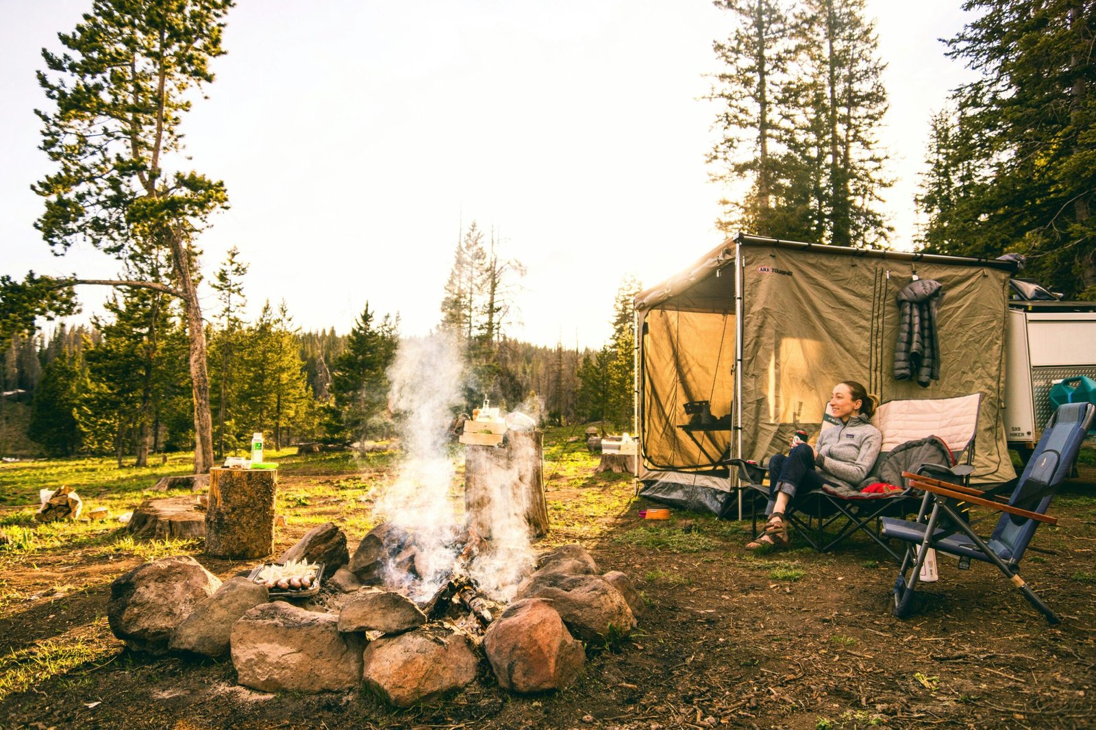 The Ultimate Guide to Outdoor Camping: Adventures with Family, Friends, and Colleagues